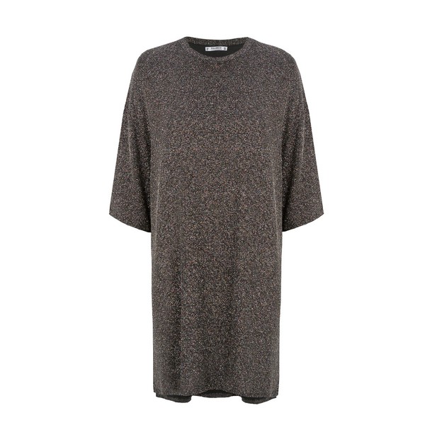 Pull & Bear Launches Its New Party Collection , Full of Details for Casual , Fun Nights Out